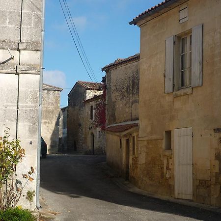 Mérignac Chambres D'Hotes L'En Haut Des Vignes מראה חיצוני תמונה