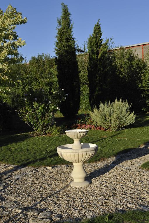 Mérignac Chambres D'Hotes L'En Haut Des Vignes מראה חיצוני תמונה